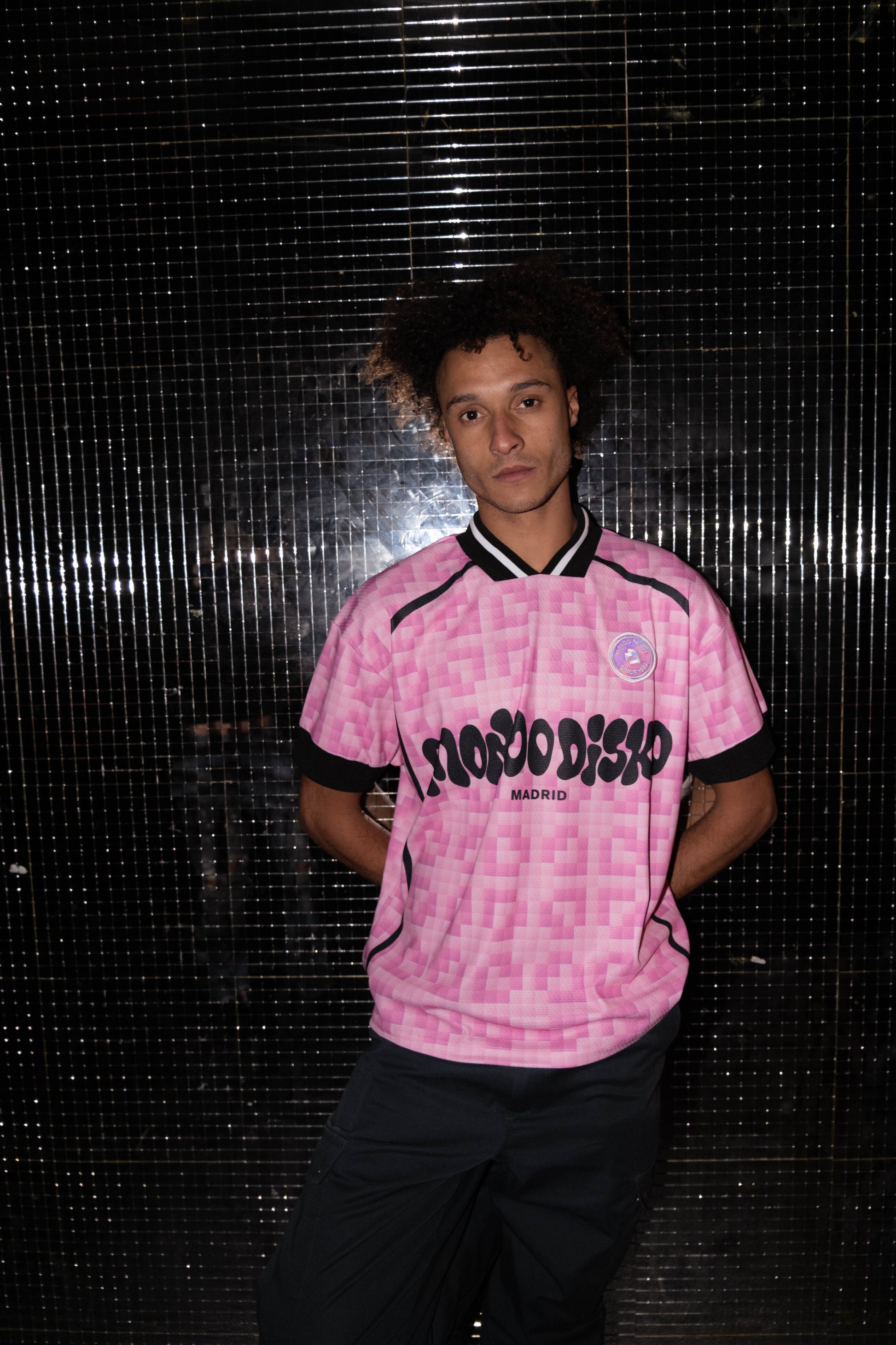 FOOTBALL T-SHIRT
