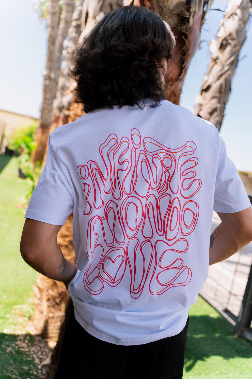 TRIPPY TEE